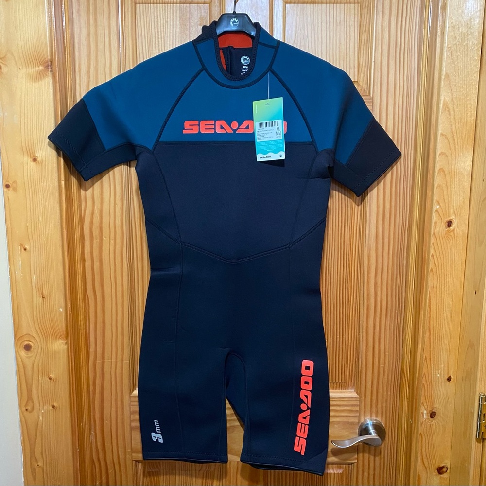 Sea Doo Mens 3mm Escape Shorty Wetsuit Beach Surfing Jet Ski NWT (Medium)